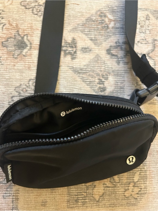 lululemon athletica Handbags - lululemon athletica Black Crossbody Belt Bag